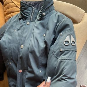 Boys Moose Knuckles Parka Sz Small ✔️✔️🖤